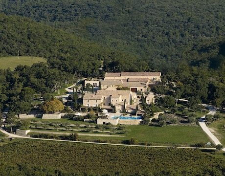 5 vineyard holiday villas ideal for wine lovers
