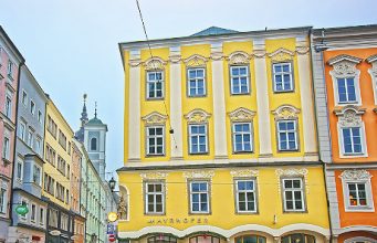 10 expeditions in Linz in 72 hours