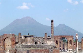 7 reasons to stop by Pompeii this year