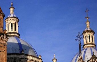 Discover fine crafts in Ecuador's Azuay Domain