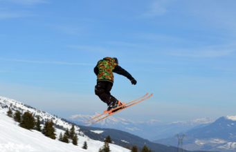 When's the best time to travel skiing in Countries in europe?