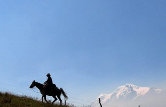 Top 5 horseback riding goes through in Ecuador