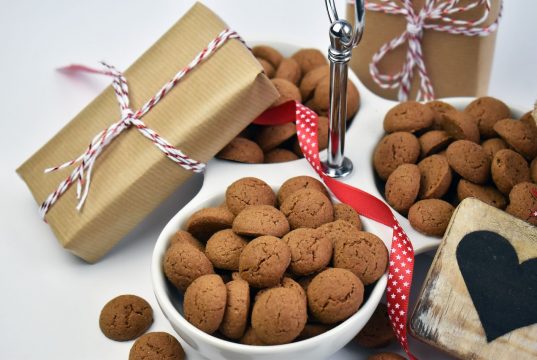 The sugar-coated, crispy-fried, deeply comforting help guide Dutch winter food