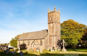 England: A Beginners Guide To Dartmoor, Devon