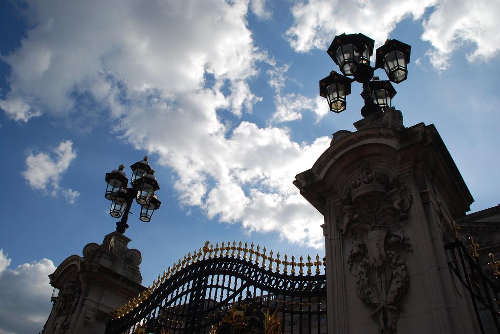 The⁢ Palaces Role Through ‌Historical Events