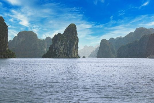 The Debate Over Tourism’s Impact on Indigenous Communities The Debate Over Tourism’s Impact on Indigenous Communities