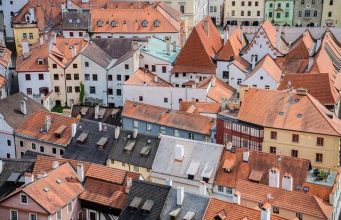 Is Urban Tourism Causing the Decline of Local Businesses Is Urban Tourism Causing the Decline of Local Businesses