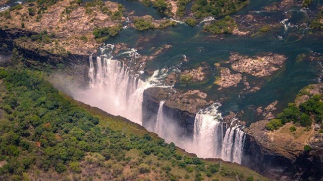 Best time to visit Victoria Falls