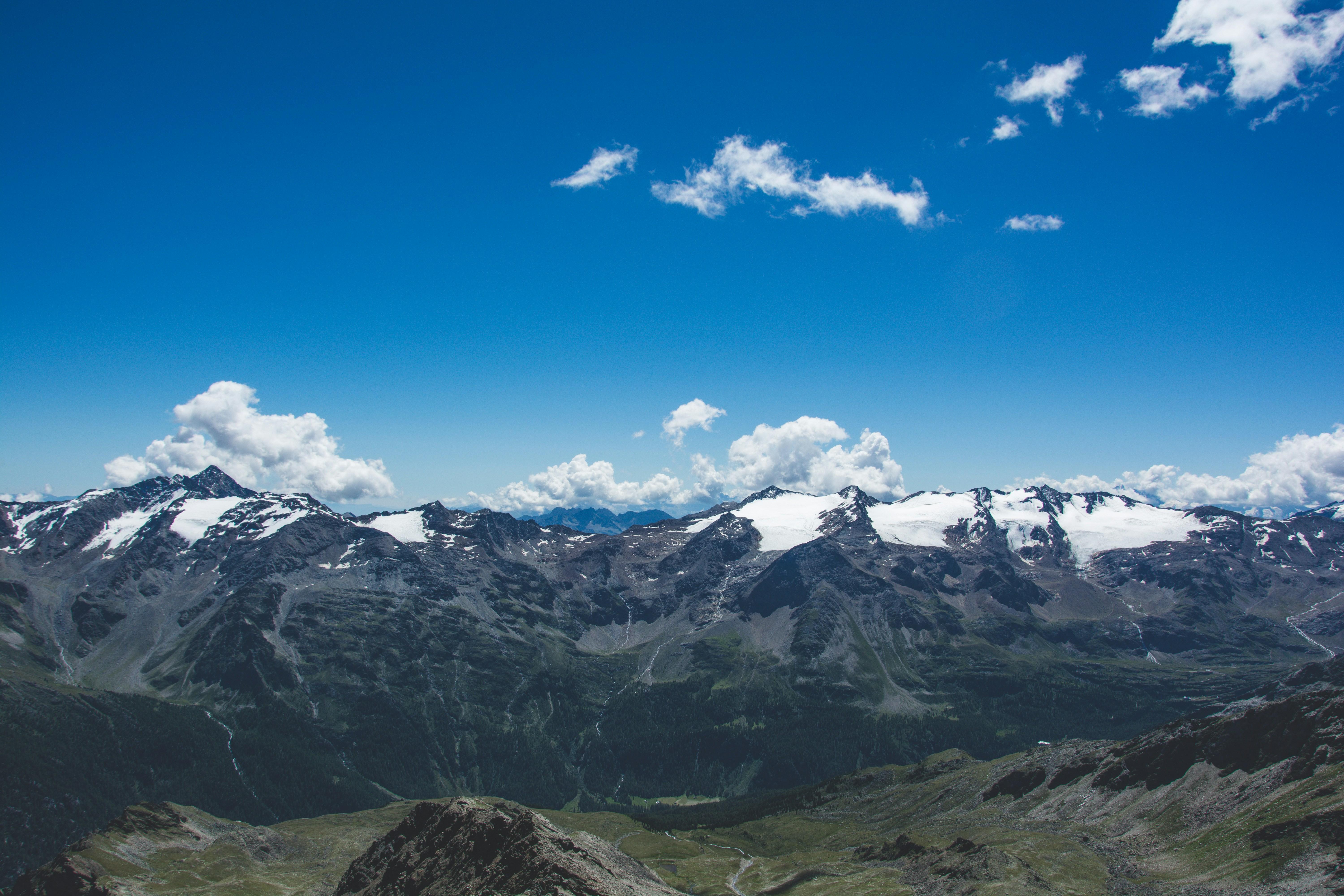 Strategic Timing: The Art of Off-Peak Visits