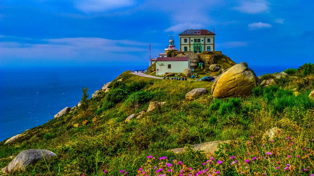 Culinary‍ Pairings: ⁣Enhancing Your⁣ Wine Journey ‌with Local ⁤Delicacies