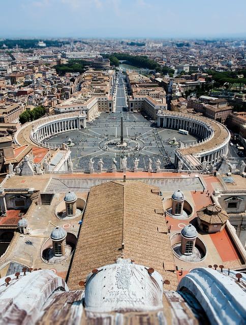 Exploring the Balance Between Tourism and Preservation in Rome